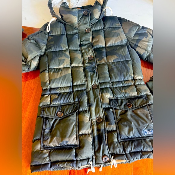 Abercrombie & Fitch Army Camo Down Puffer A&F Women Jacket Hood Sherpa Teddy L - Picture 7 of 16